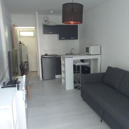 Studio Meuble Wifi A Proximite Du Tram Castelnau-le-Lez Dış mekan fotoğraf