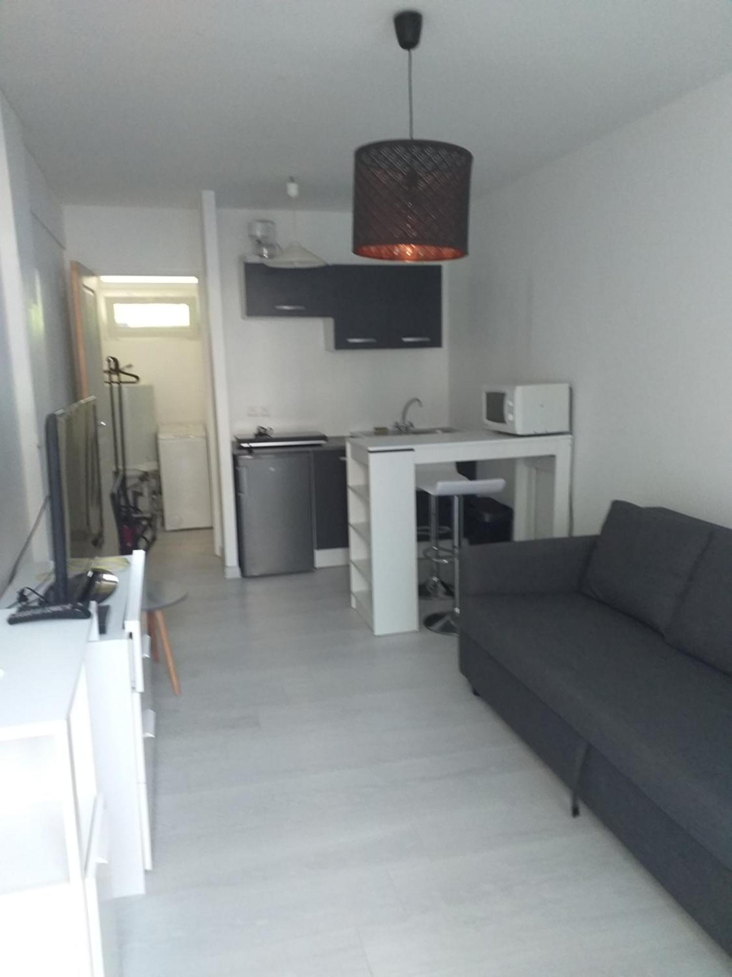Studio Meuble Wifi A Proximite Du Tram Castelnau-le-Lez Dış mekan fotoğraf